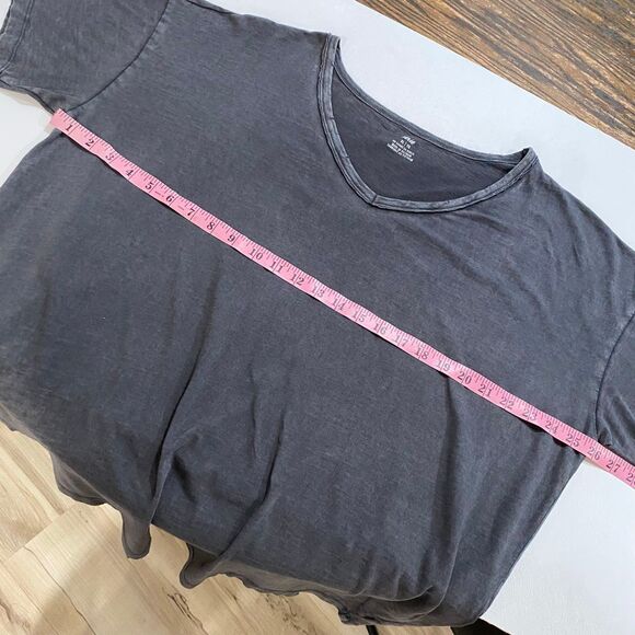 Aerie Oversized V-Neck T-Shirt XL Gray Casual Soft Basic Tee - Picture 4 of 9